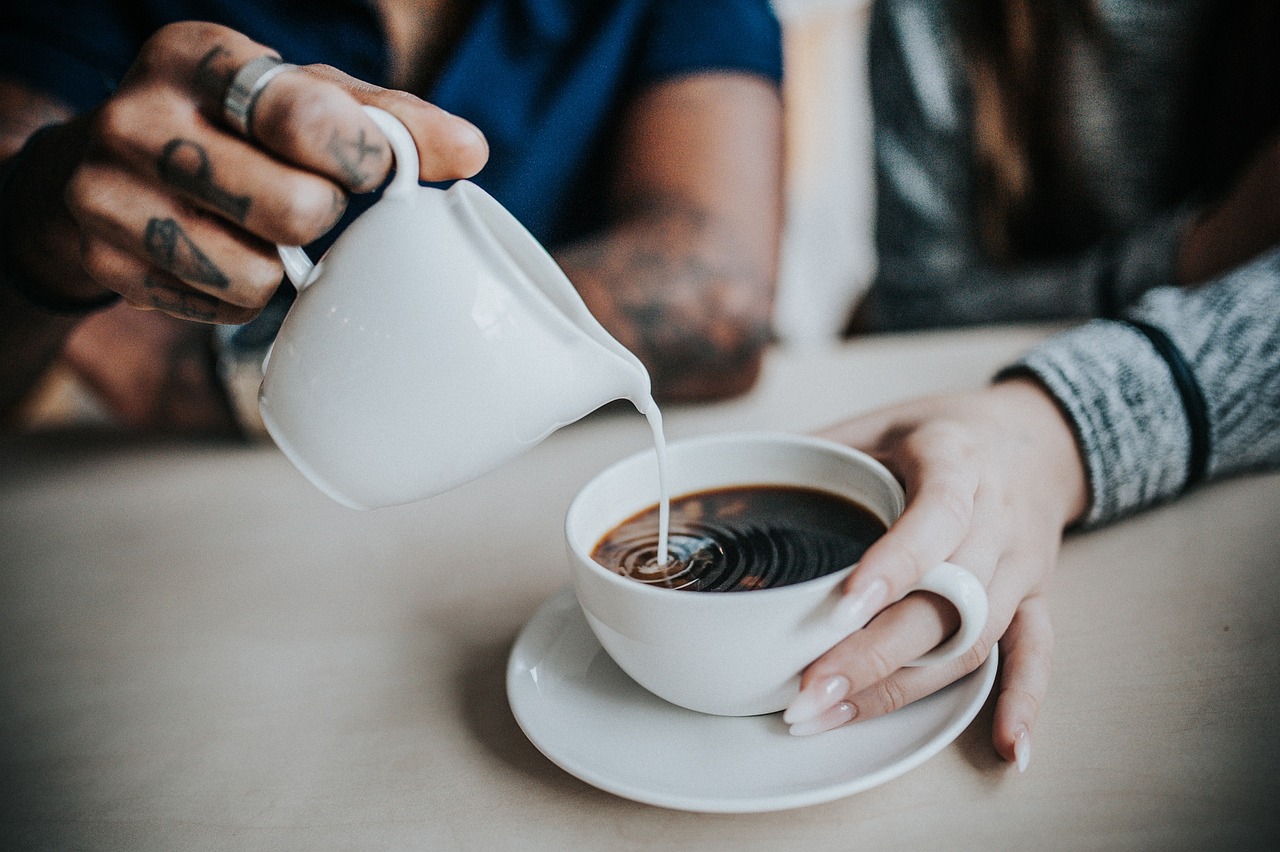 Kaffe og mælk: En historie om smag og tradition